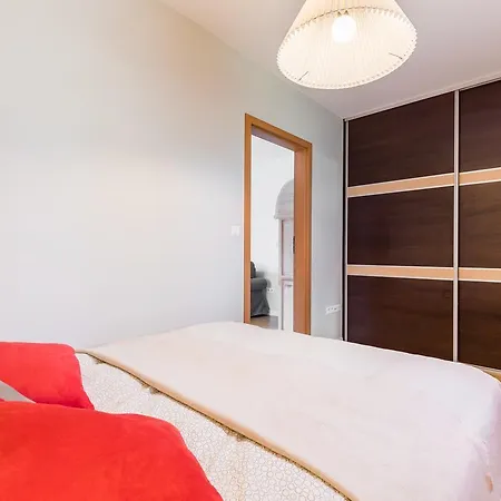 Apartament Lukka זקופאנה