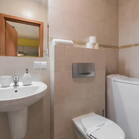 Apartament Lukka Apartment *